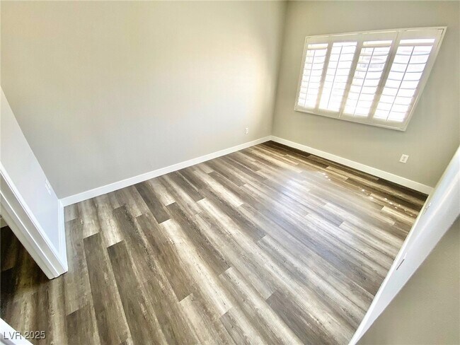 Building Photo - 833 Aspen Peak Loop