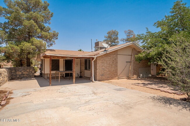 Building Photo - 11128 Terrell Ave