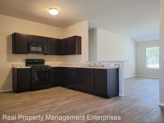 Building Photo - 3 br, 2 bath House - 21242 Winding Brook