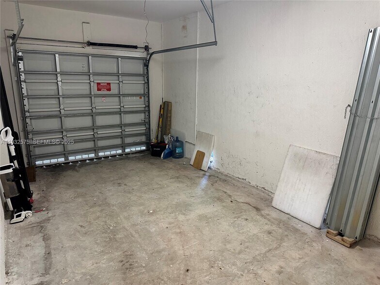 Building Photo - 25137 SW 108th Ave