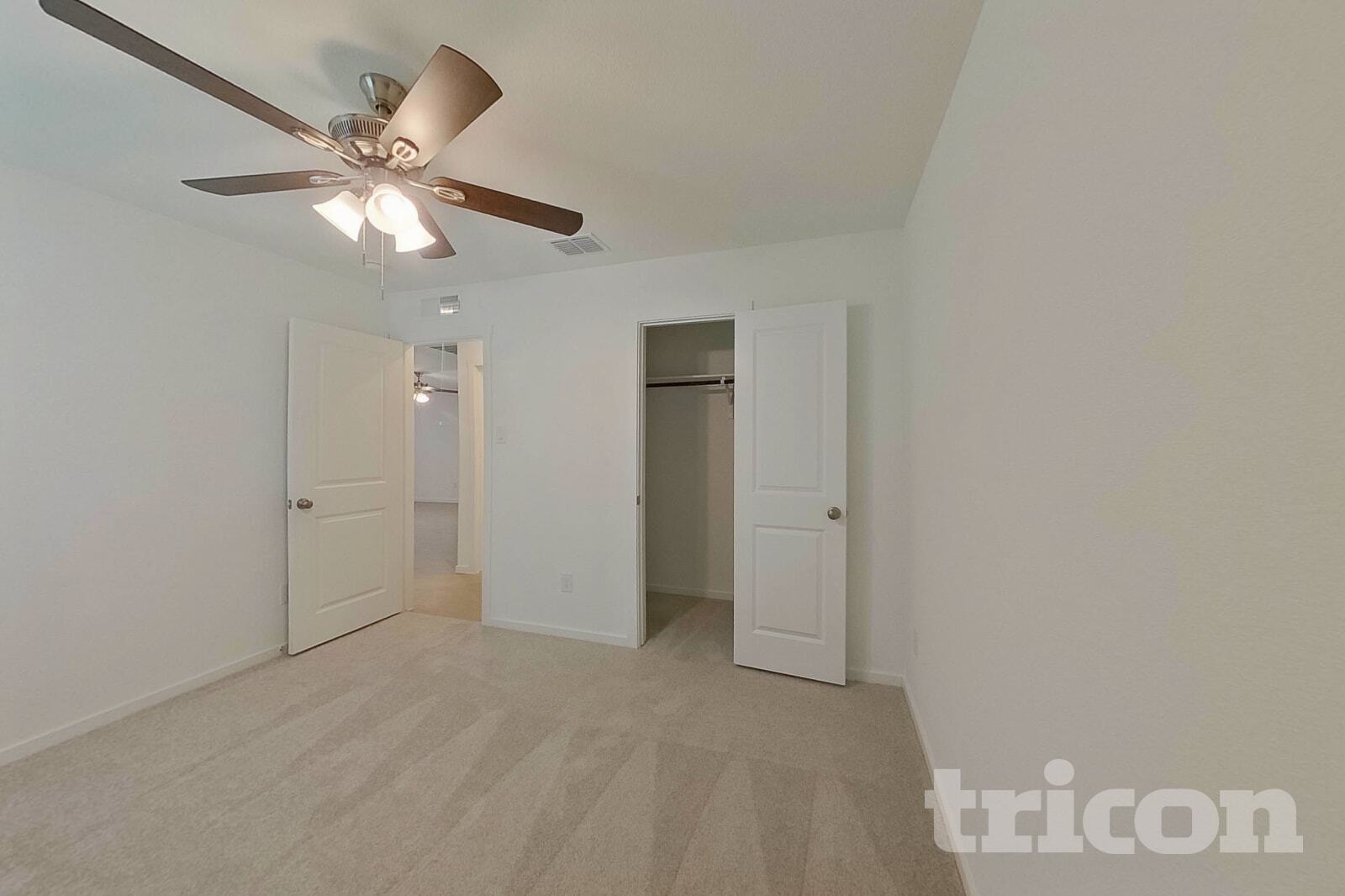 Building Photo - 843 Ponderosa Ln