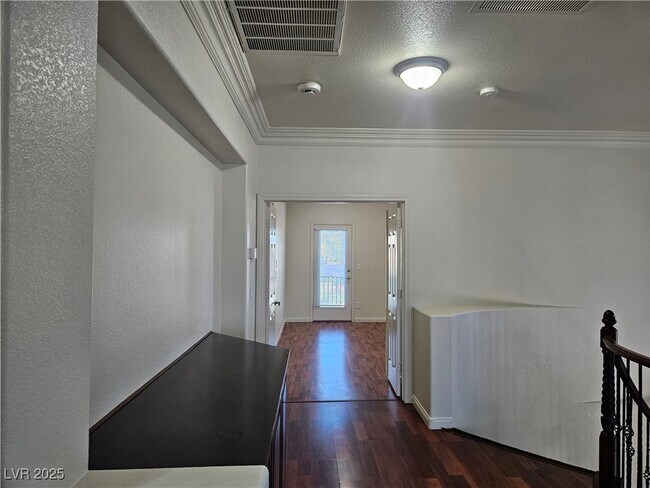 Building Photo - 10134 Reflection Brook Ave