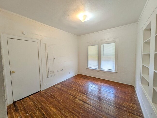 Building Photo - 2225 Fillmore St