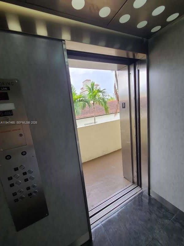 Building Photo - 1612 Jefferson Ave