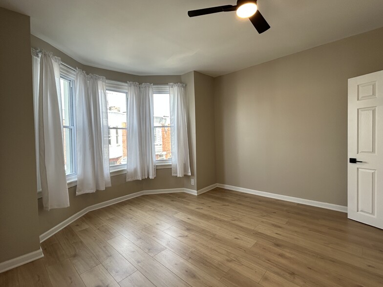 Building Photo - 2054 Mercy St