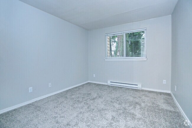 Hampton Greens - Bellevue Wa Apartment Finder
