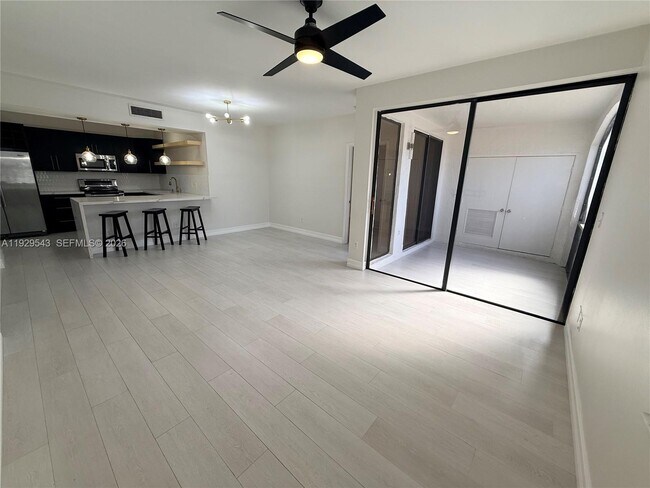 Building Photo - 11864 NW 11th St