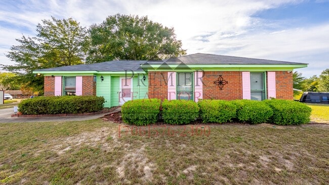 Primary Photo - 6634 Hensley Dr