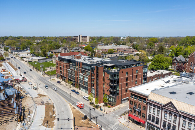 Building Photo - 505 W Main St