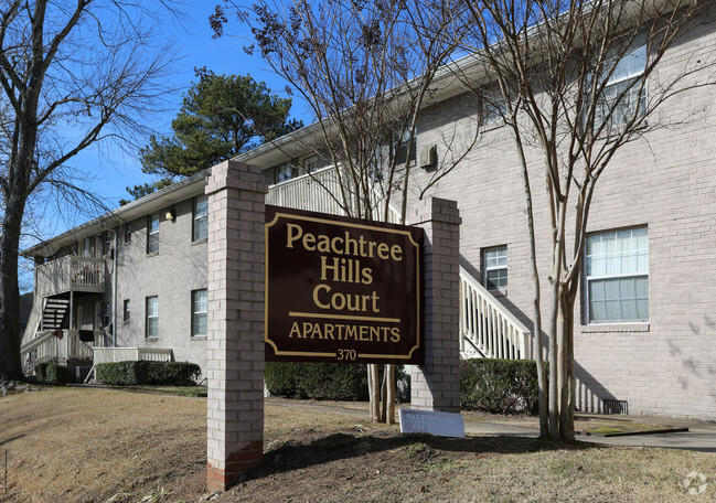 370 Peachtree Hills Avenue - Peachtree Hills Court Apartments