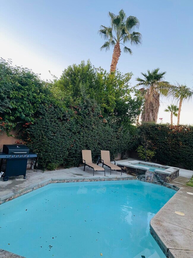 Building Photo - 27875 Avenida Maravilla