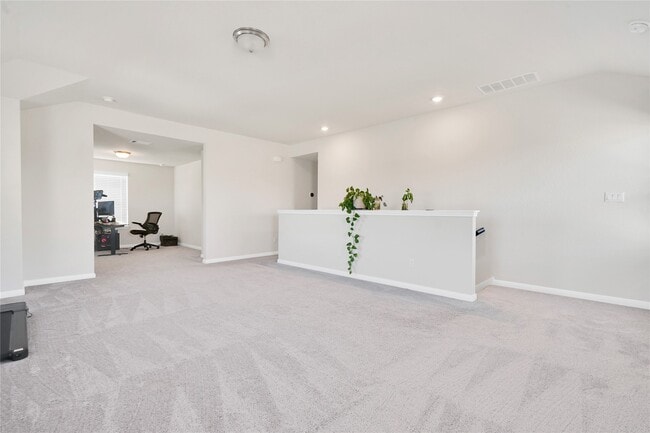 Building Photo - 1560 Arcadian Lily