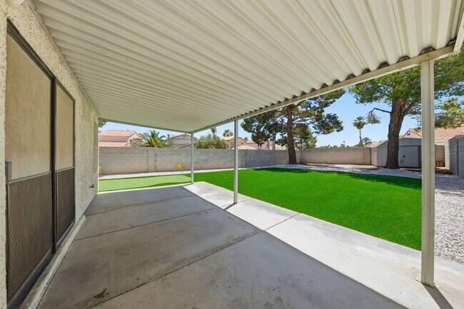 Building Photo - Green Valley Beauty with Solar, New A/C & Spacious Corner Lot