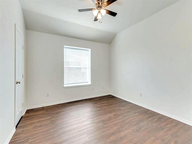 Building Photo - 4707 Valleyview Dr