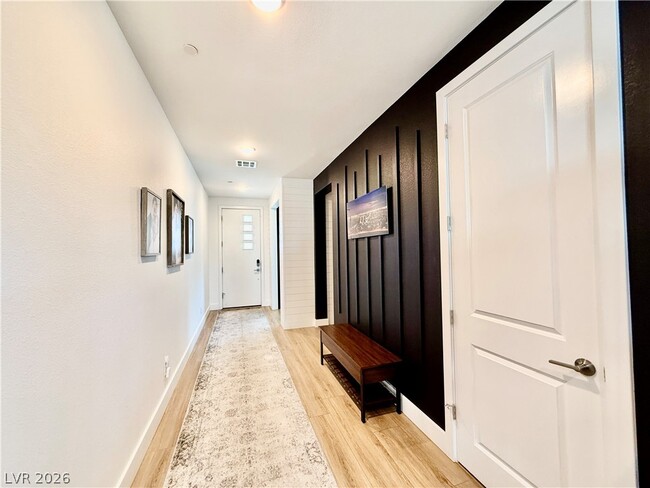 Building Photo - 3334 Casalette Ln