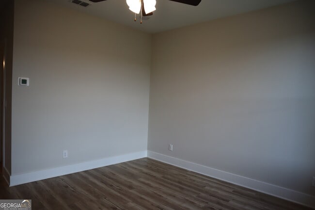 Building Photo - 692 Urban Grange Wy