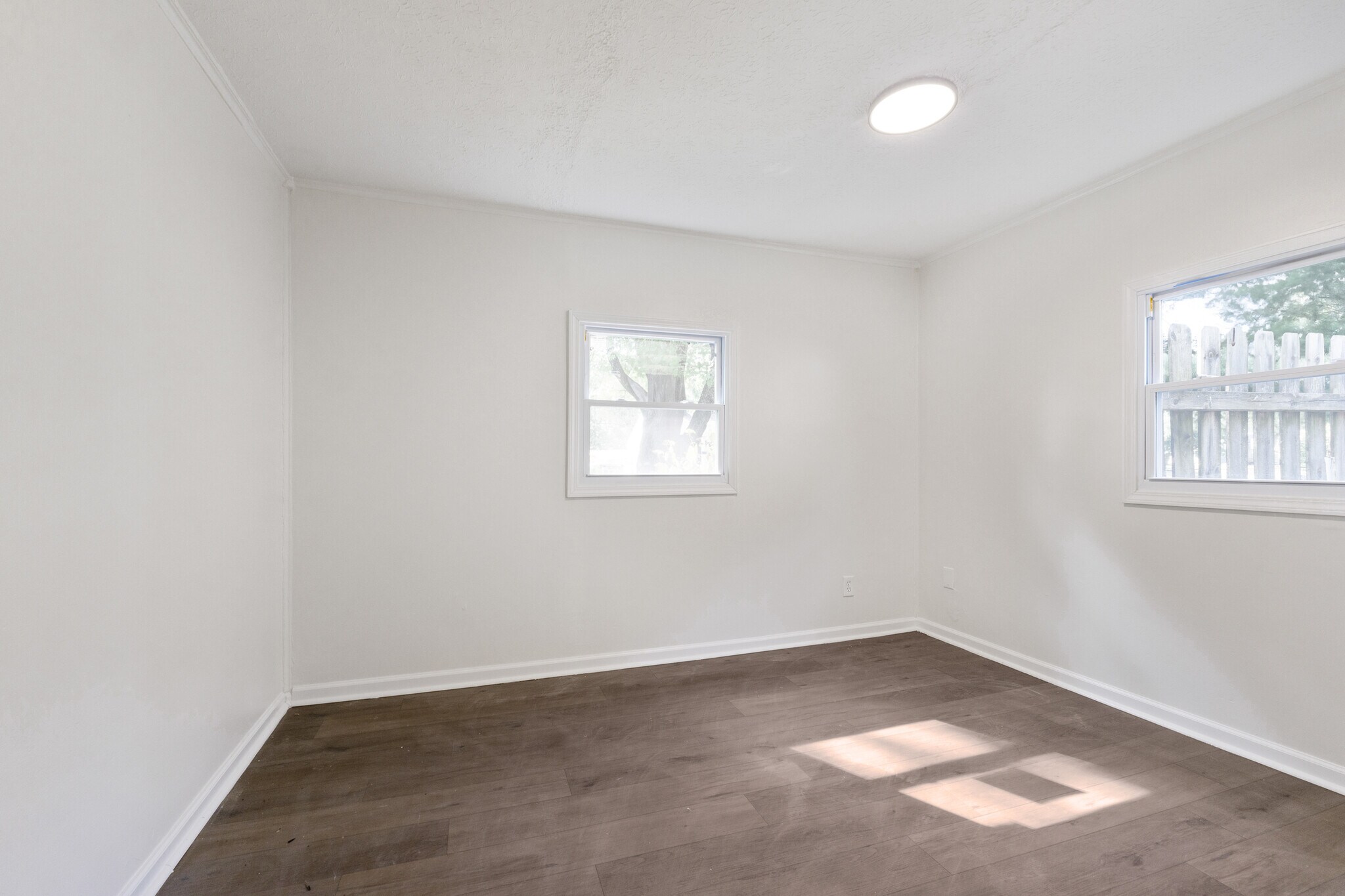 Building Photo - 2778 Grasmere Ave