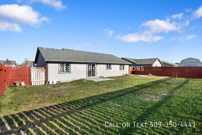 Building Photo - 1317 W Electra St