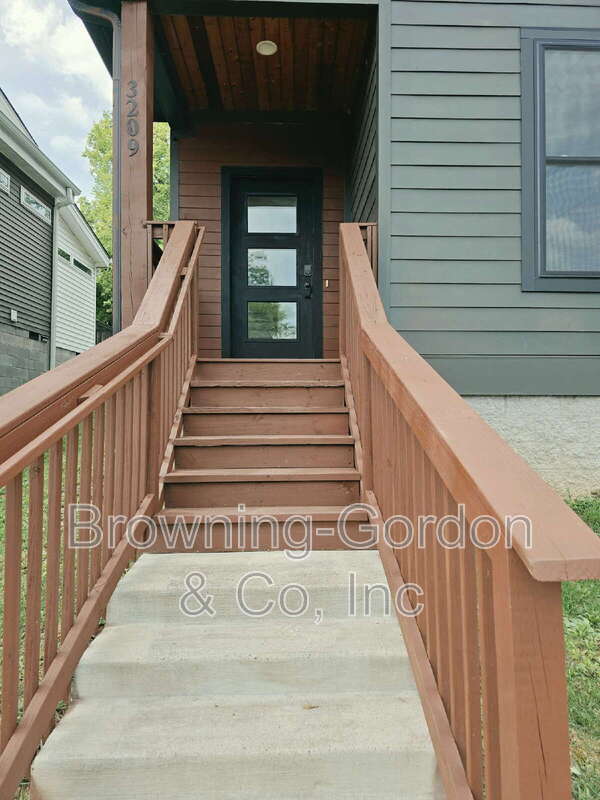 Building Photo - 3209 Curtis St
