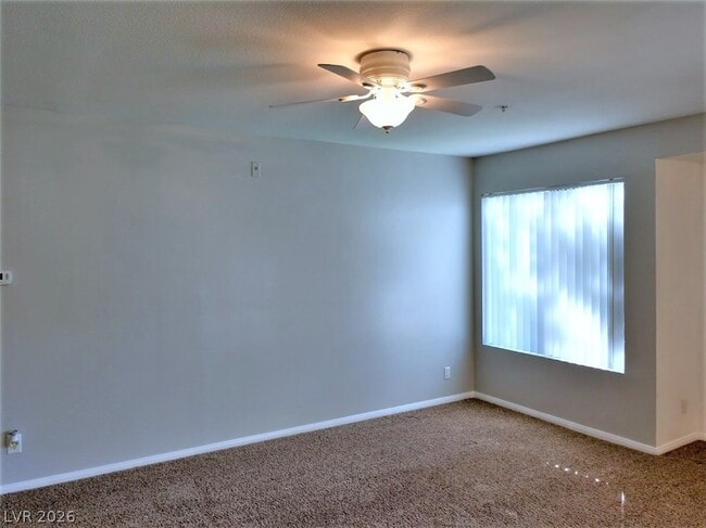 Building Photo - 2101 Blue Breeze Dr