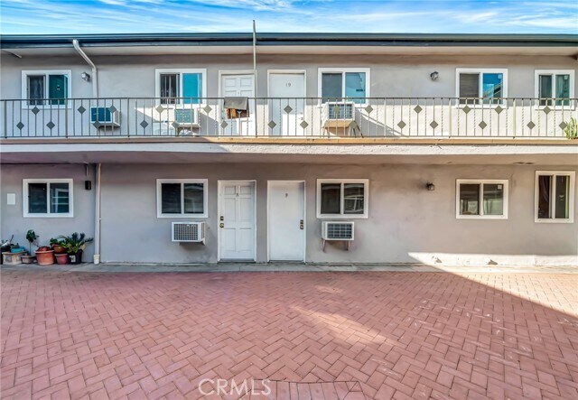 Building Photo - 6735 Elmer Ave