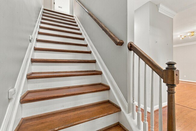 Building Photo - 3265 Marston Pl
