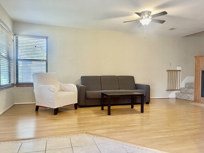 Building Photo - 2711 Grants Lake Blvd