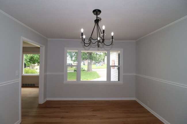 Building Photo - Gorgeous Home for Rent