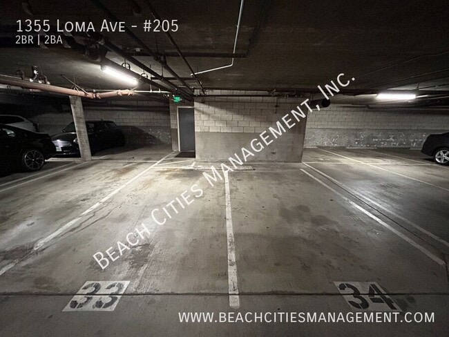 Building Photo - 1355 Loma Ave