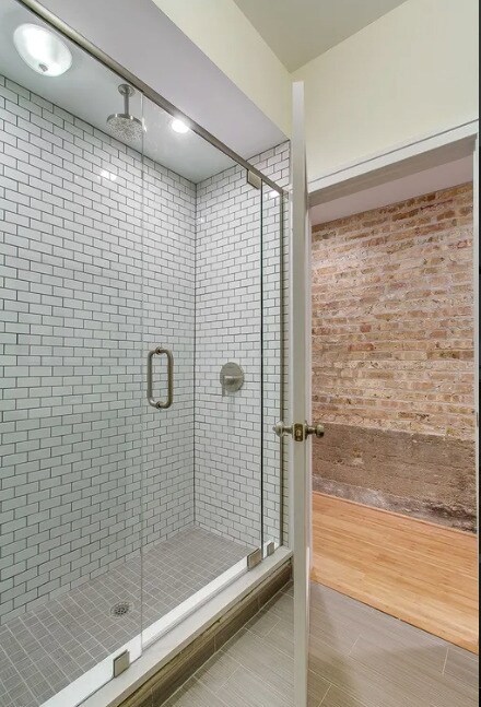 Building Photo - 2735 N Francisco Ave