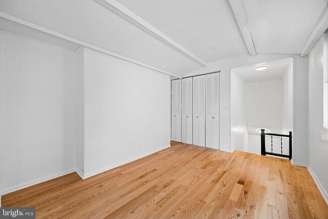 Building Photo - 1225 Spruce St