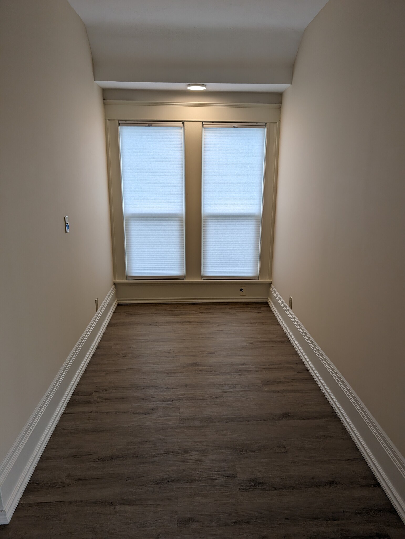 Office nook - 4049 Latona Avenue NE