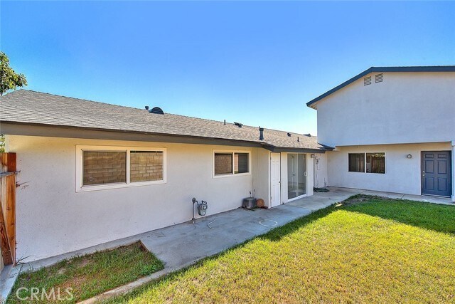 Building Photo - 340 W Caroline Ct