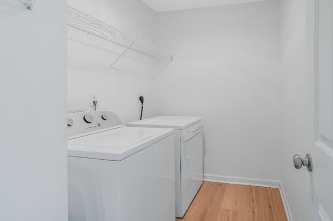 Building Photo - 12452 Stratfield Pl Cir