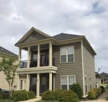 Building Photo - 405 Scarlet Cove