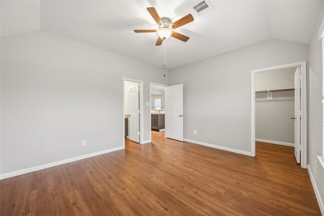 Building Photo - 14950 Hidalgo Valley Ln