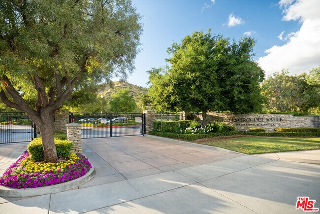 Building Photo - 24130 Tango Dr