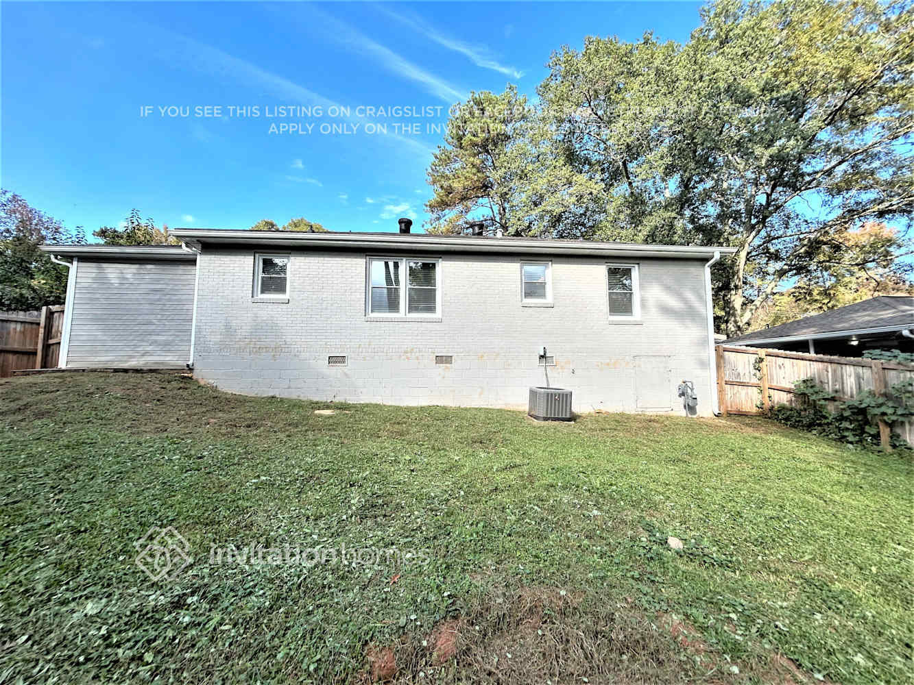 Building Photo - 2553 Habersham Dr