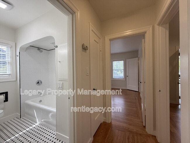 Building Photo - 45 1st St