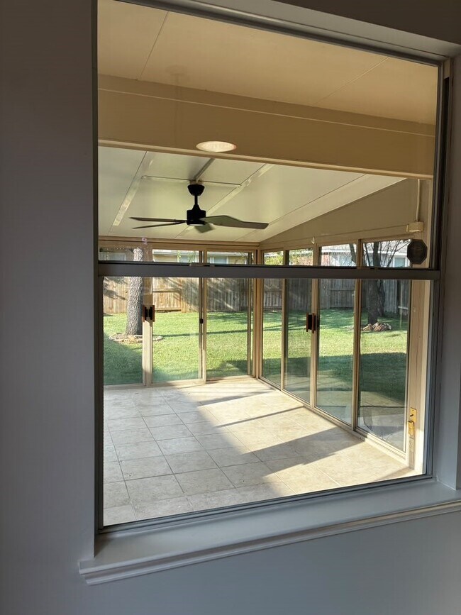 Building Photo - 3714 Windmill Links Dr