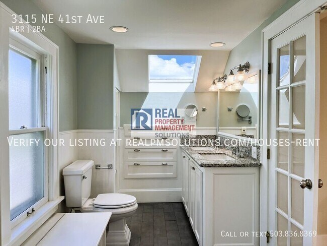 Building Photo - 3115 NE 41st Ave