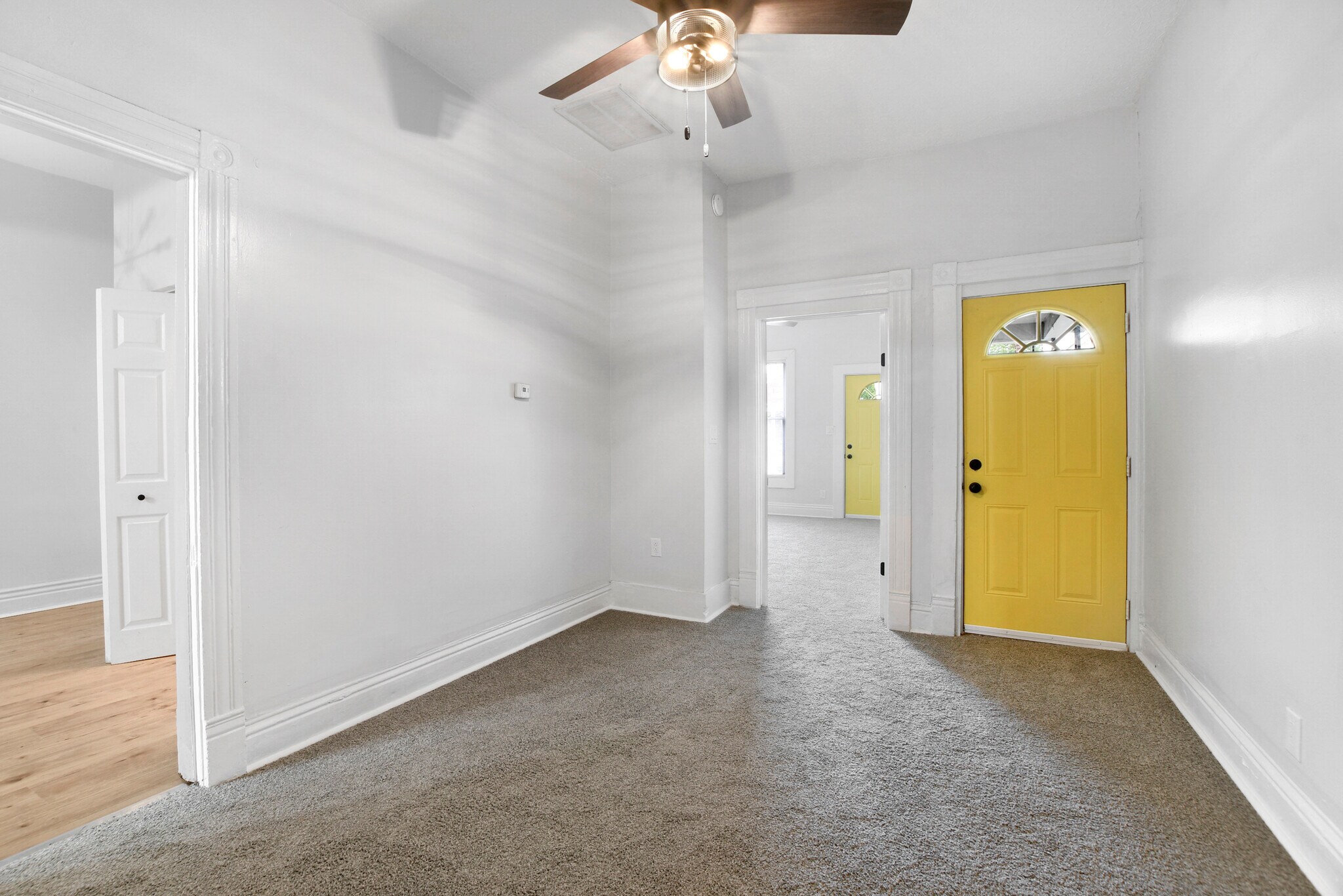 Building Photo - 402 N 20th St