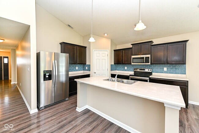 Building Photo - 4324 Big Leaf Ln