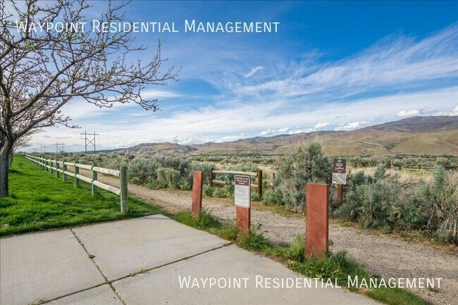 Building Photo - 5482 E Felly Rim Ct