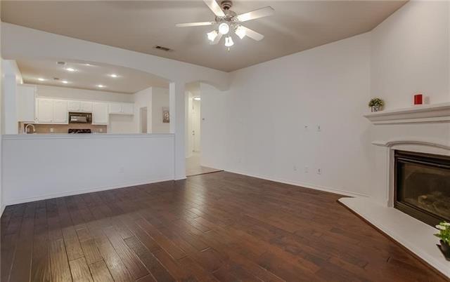 Building Photo - 3817 Summersville Ln