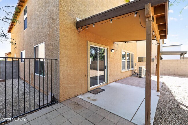 Building Photo - 1337 W Camino Mesa Sonorense