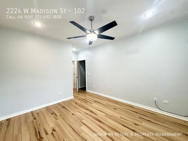 Building Photo - 2224 W Madison St