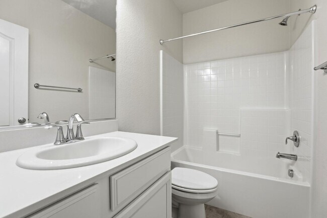 Building Photo - 1818 Tarragon Dr