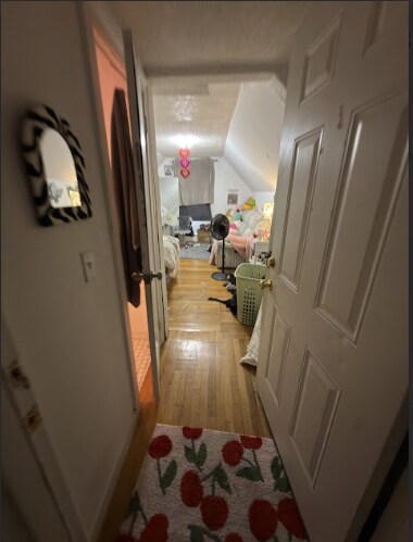 Building Photo - 26 Greylock Rd