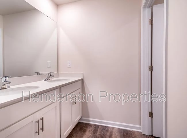 Building Photo - 2844 Sherrills Strm Dr